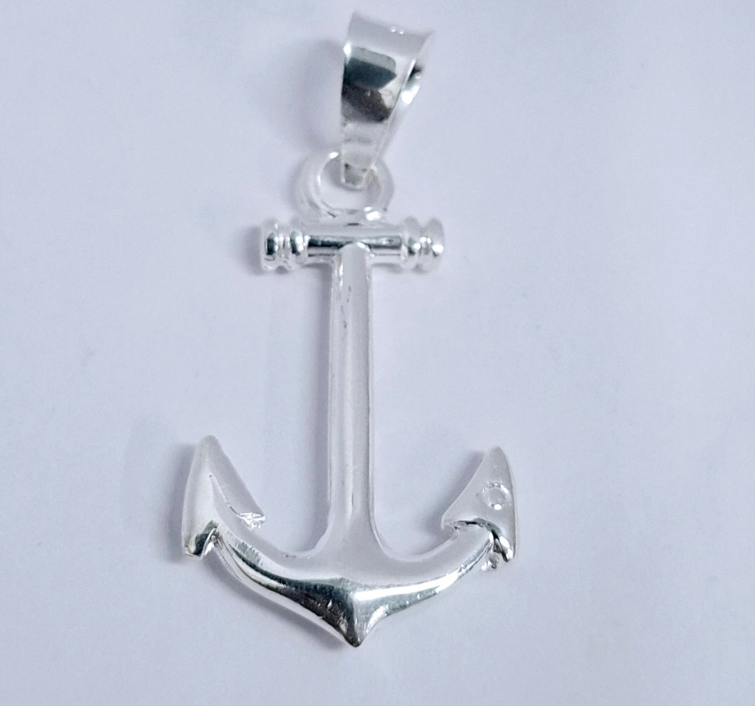 Dije de Plata Ley .925 en forma de Ancla , mod. DV237
