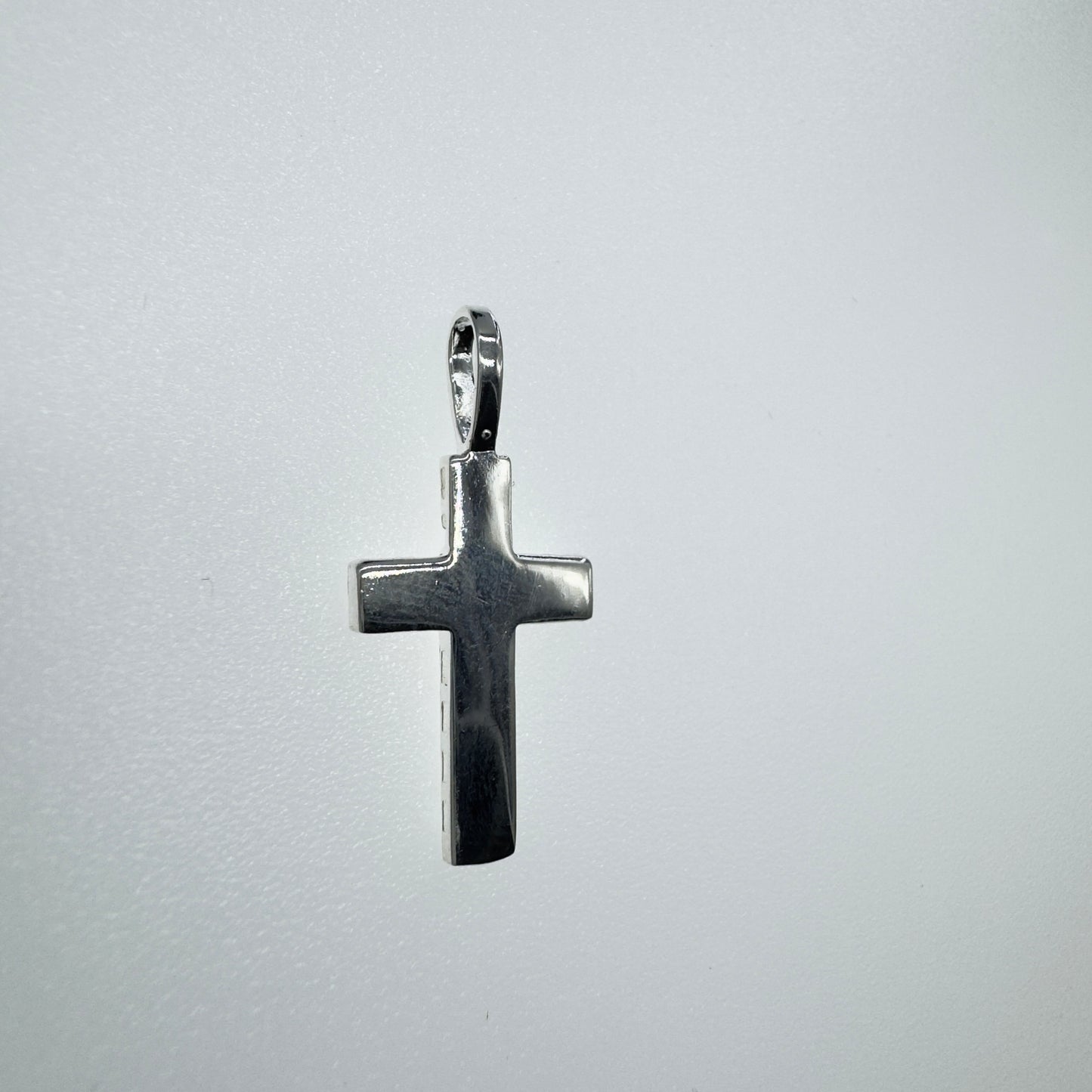 Dije Cruz Lisa Plata 925 - Joyería Fina de Alta Calidad