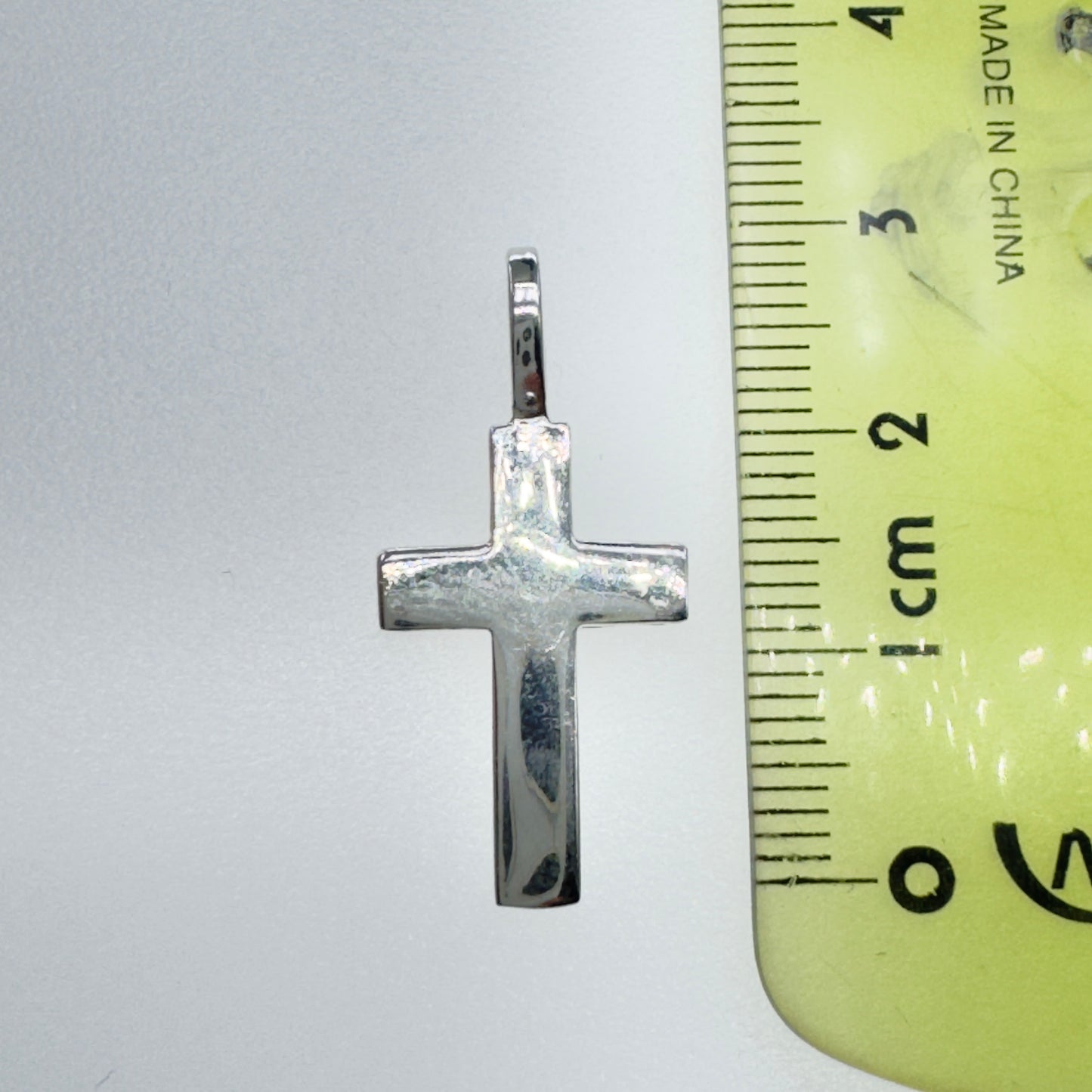 Dije Cruz Lisa Plata 925 - Joyería Fina de Alta Calidad