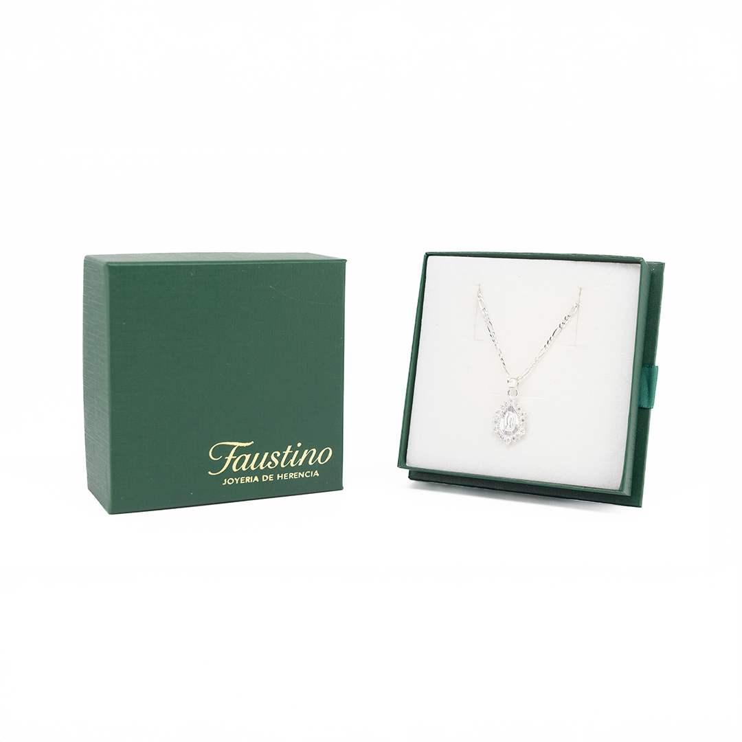 Set de Dije y Cadena en Plata Ley .925 - Virgen de Guadalupe con topacio, COM.DRP025LP