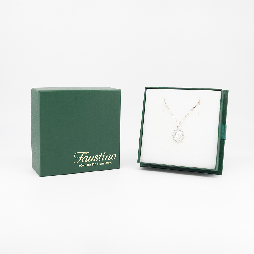 Set de Dije y Cadena en Plata Ley .925- Virgen de Guadalupe con topacio , COM.DRP026LP