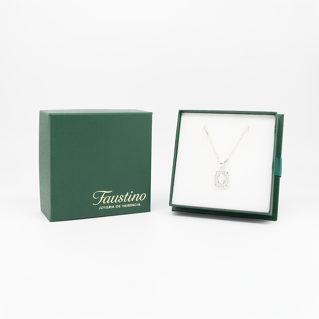 Set de Dije y Cadena en Plata Ley .925 - Virgen de Guadalupe con Topacio , COM.DRP031LP