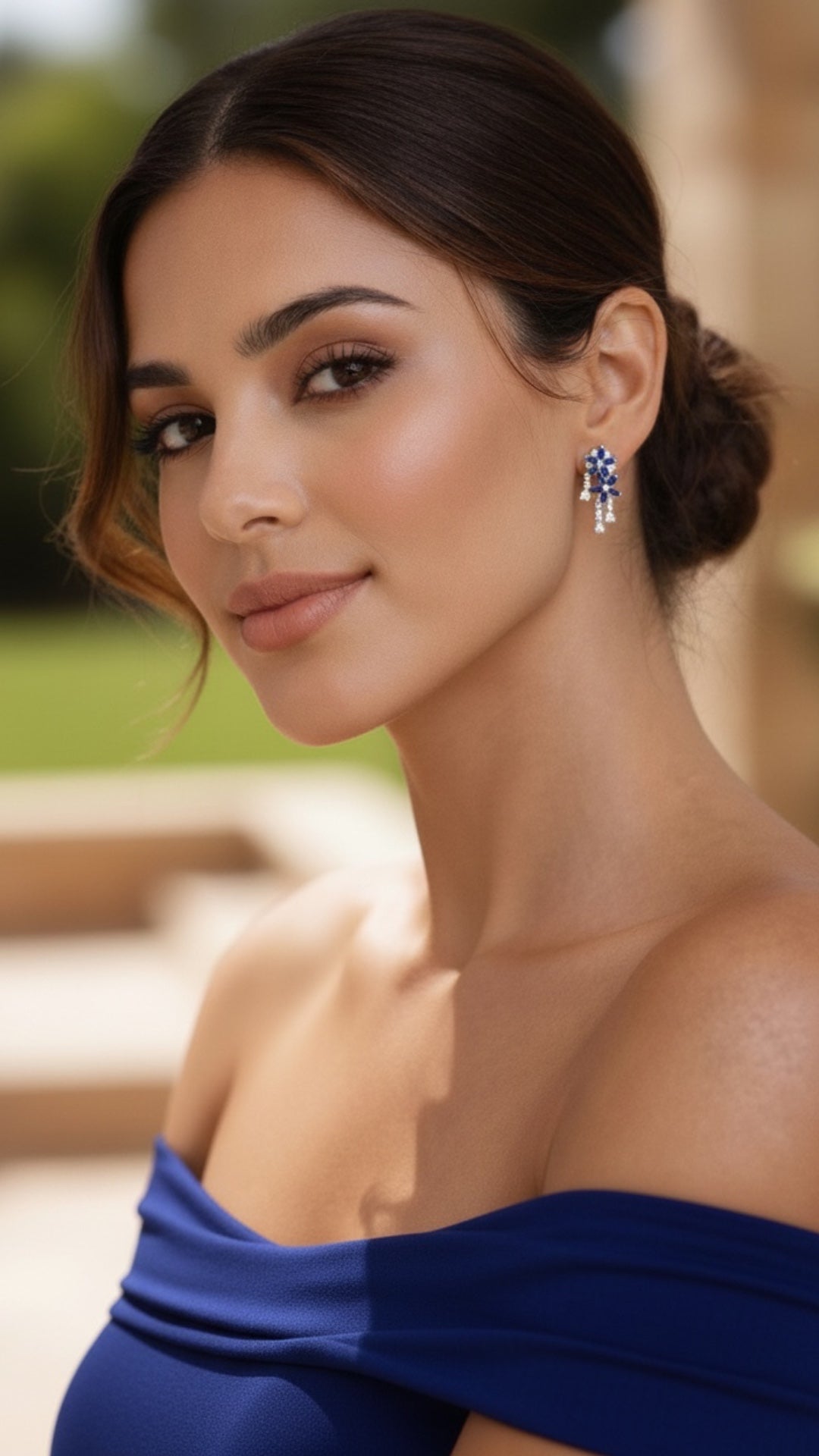 Aretes Plata Ley 925 con Rodio y Zirconia AAA Color Azul Zafiro y Blanco en Forma de Dos Flores