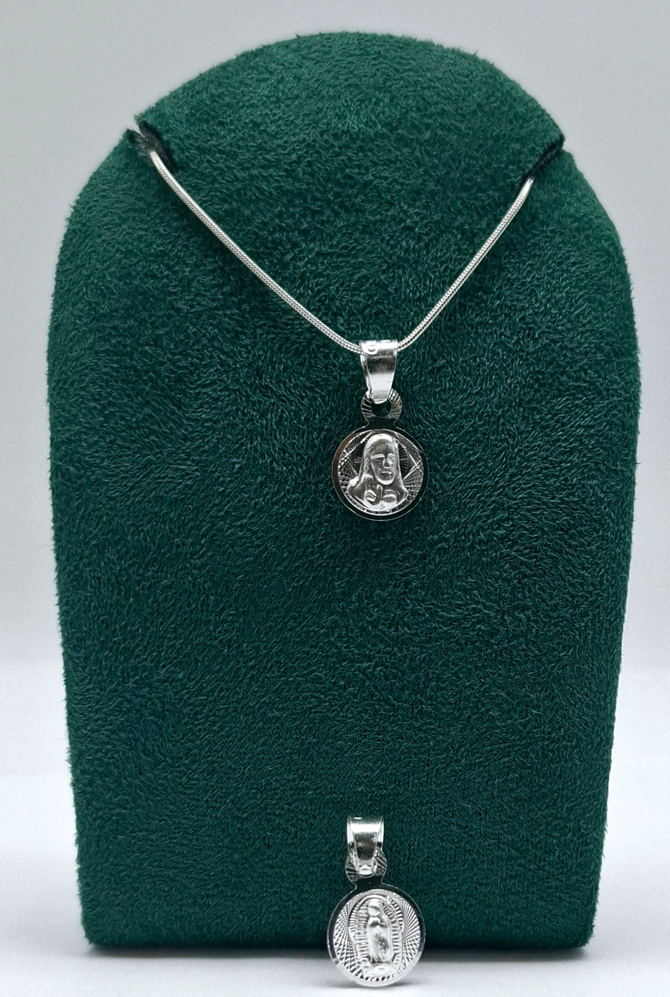 Dije en Plata .925 De doble vista con diseño de la Virgen de Guadalupe-Sagrado Corazón MOD. RD10LPSC3D - Mayoreo y Menudeo