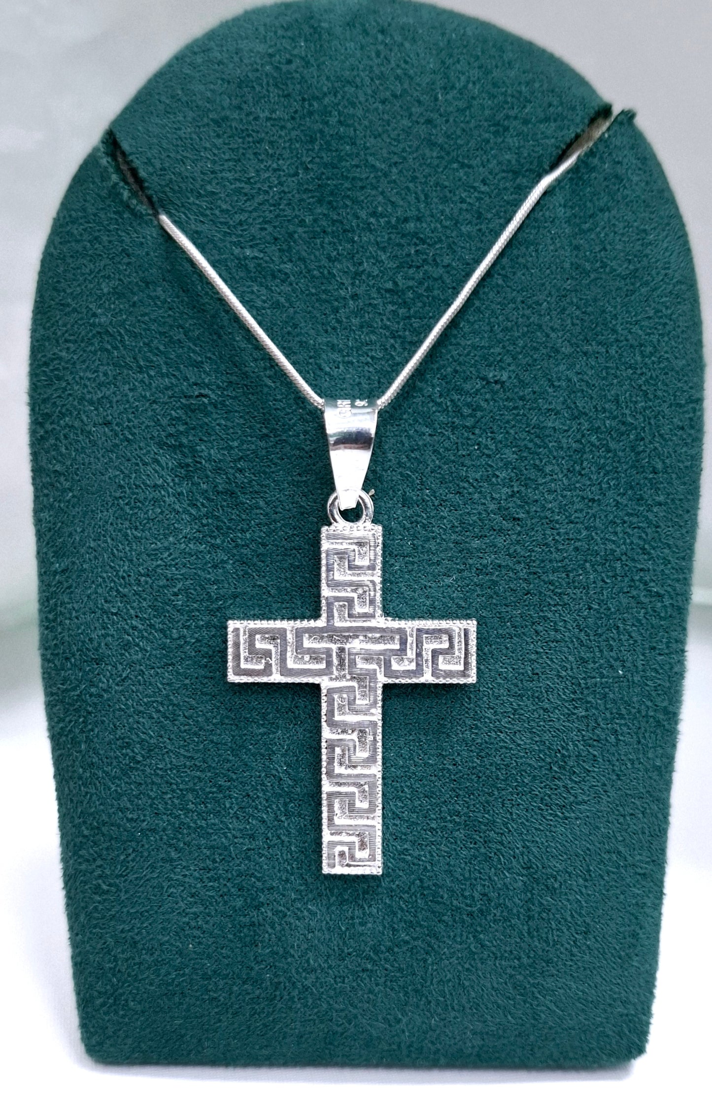 Dije de Cruz Diamantado en Plata .925 mod DR112- Joyería Religiosa