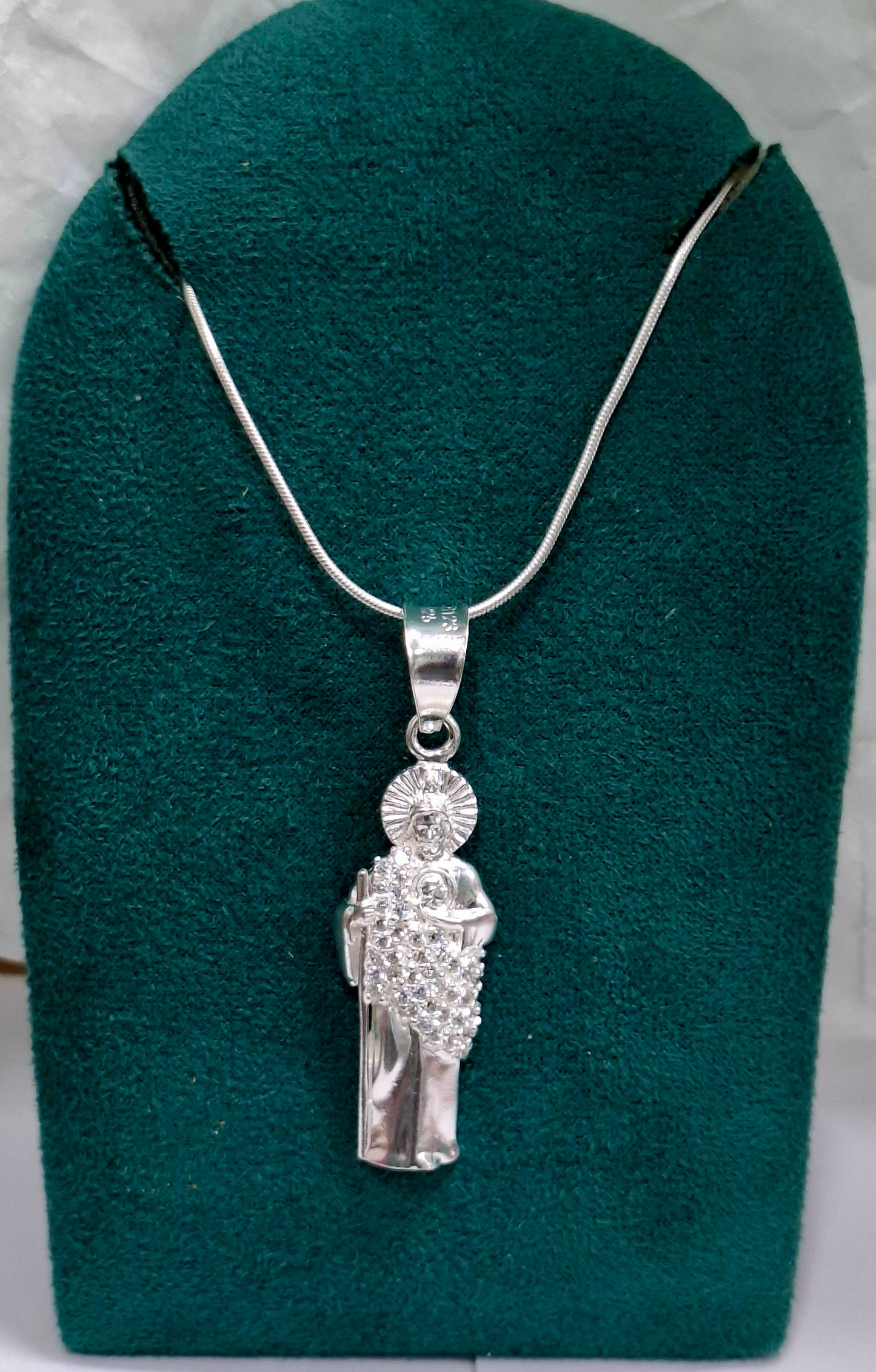 Dije de Plata .925 Forma San Judas Tadeo con topacio blanco DRP056 - Joyería Religiosa