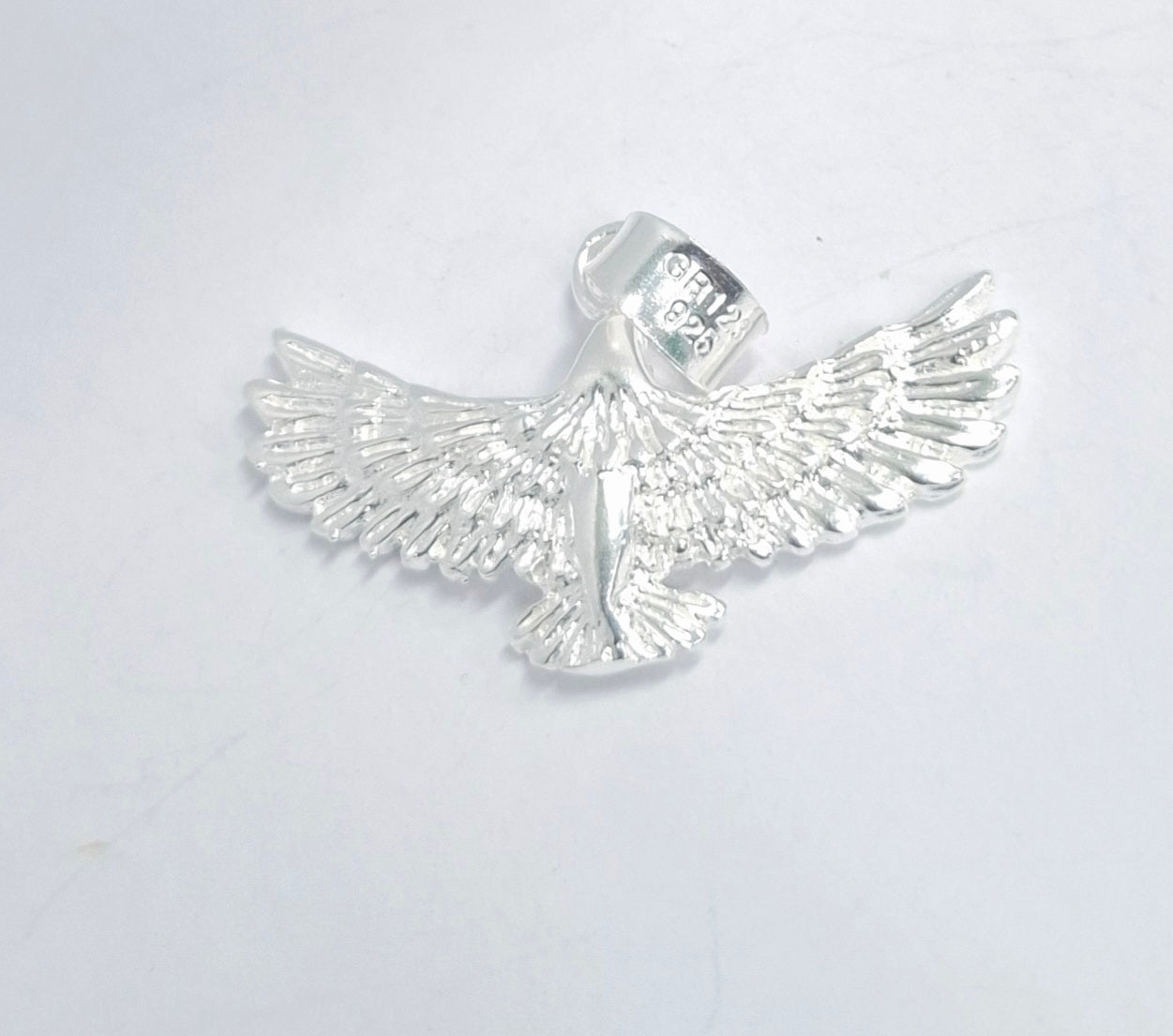 Dije de Plata Ley .925 en forma de Águila , MOD. DA037