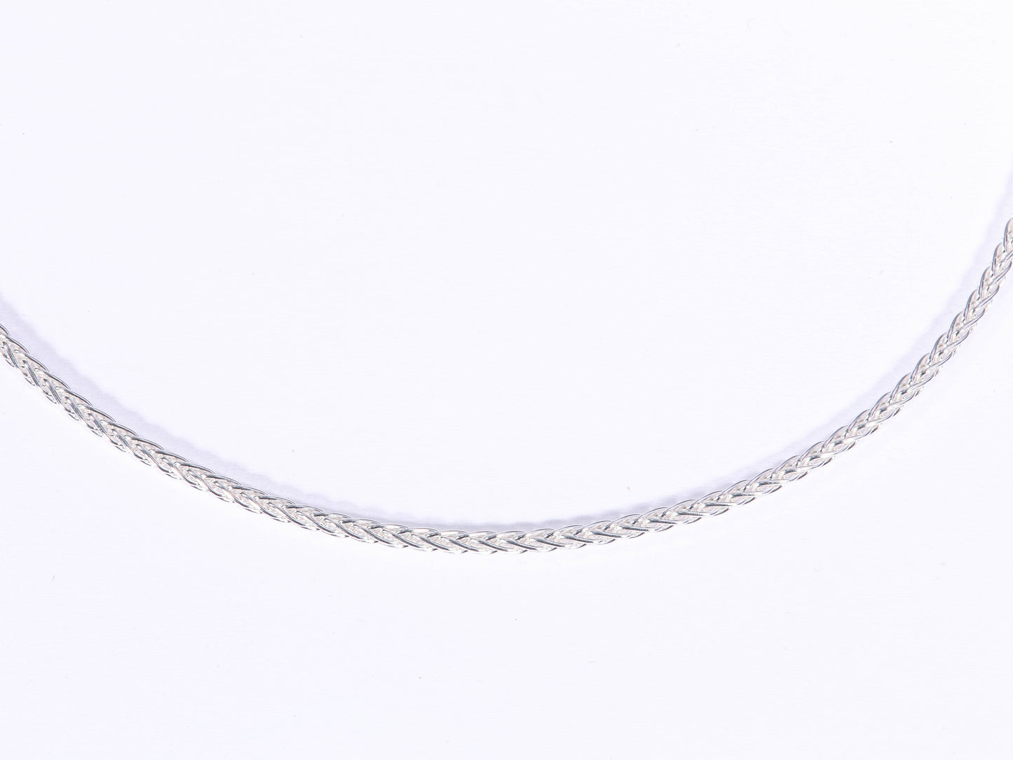 Cadena de Plata .925 - Estilo Espiga Calibre .060 (45cm)