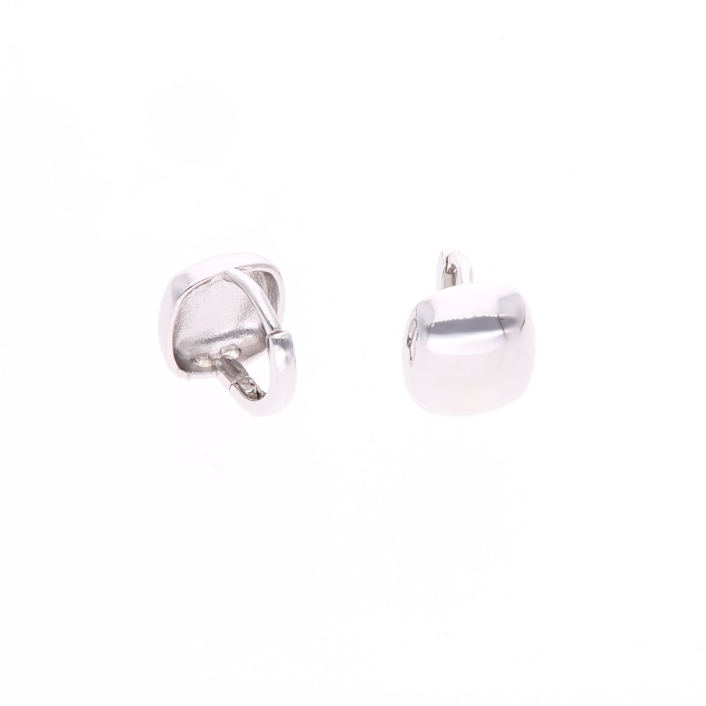 HUGGIE EN PLATA LEY .925 CON RODIO