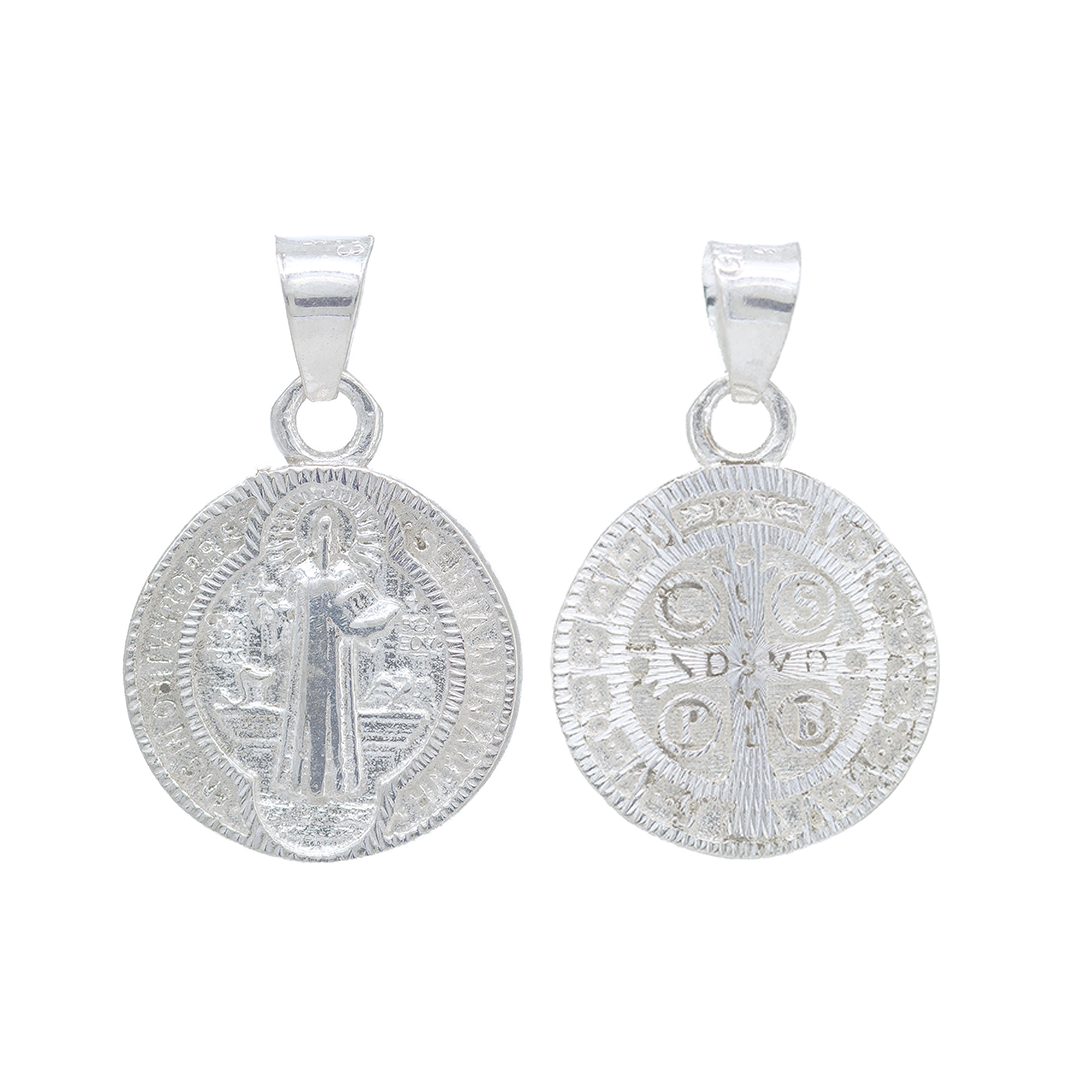 Set de Dije y Cadena en Plata Ley .925 De San Benito con Cadena De eslabón Fígaro