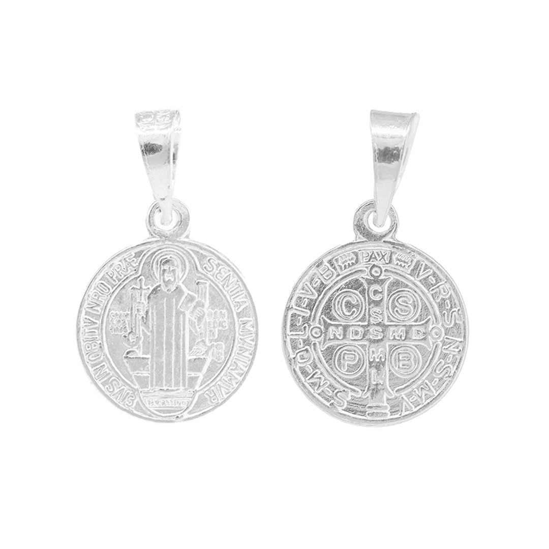 Set de Dije y Cadena de Plata ley.925 - San Benito Marco Greca Doble Vista con Cadena Fígaro .925