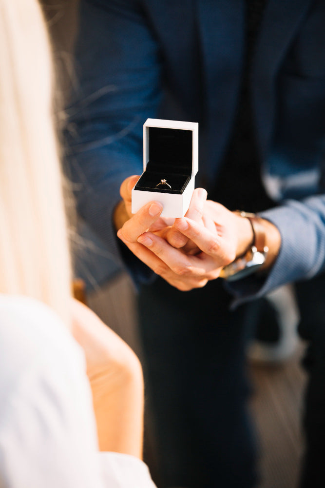 Top Engagement Ring Styles for a Cancun Beach Proposal