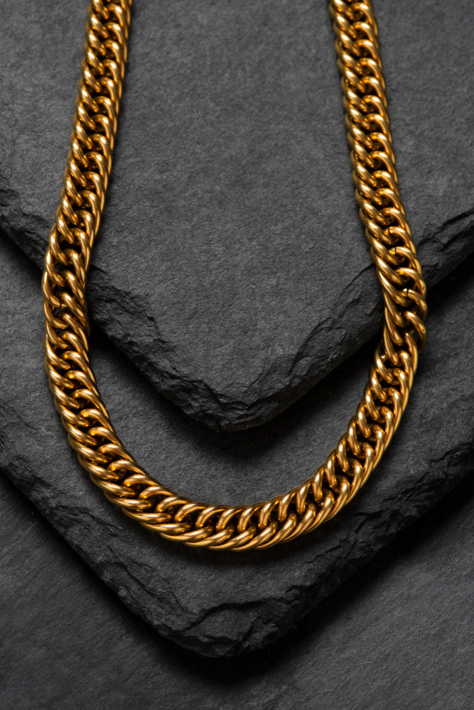 Beneficios de Comprar Cadenas Cubanas Recubiertas con Chapa de Oro de 18k