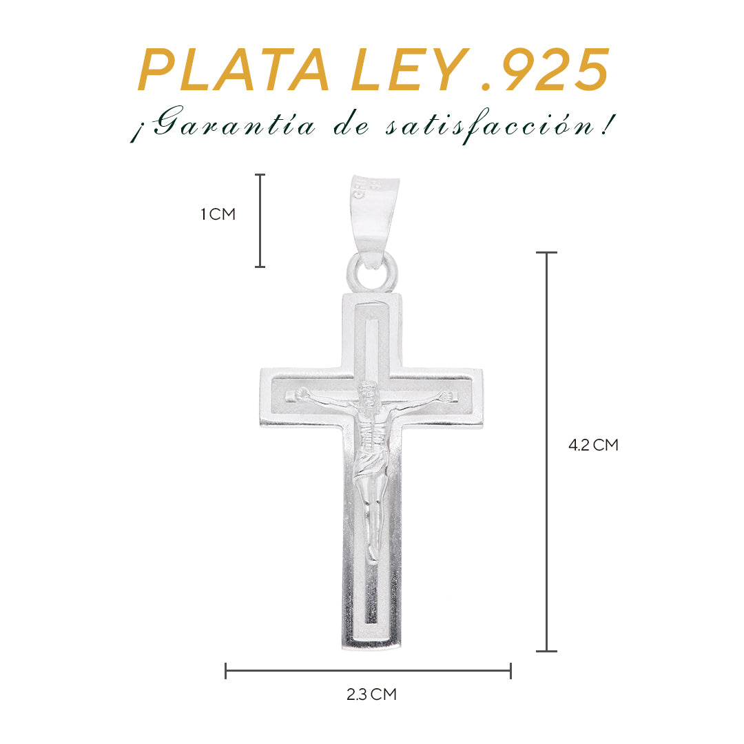 Medidas del dije crucifijo: 4.2 cm alto × 2.3 cm ancho, argolla 1 cm – Plata Ley .925