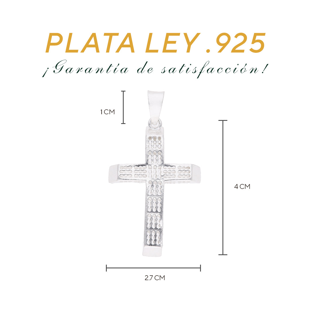 Medidas de la cruz calada óvalos: 4 cm alto × 2.7 cm ancho, argolla 1 cm – Plata Ley .925