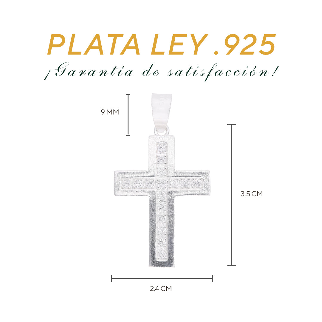 Medidas de la cruz doble capa: 3.5 cm alto × 2.4 cm ancho, argolla 9 mm – Plata Ley .925