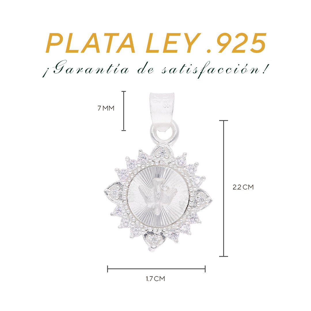 Medidas del dije Espíritu Santo: 2.2 cm alto × 1.7 cm ancho, argolla 7 mm – Plata Ley .925