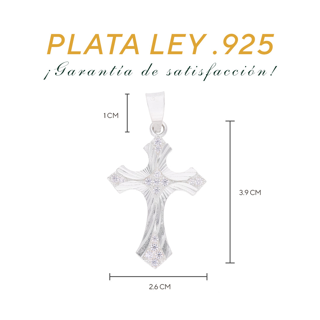 Dije de Plata .925 - Cruz Gótica Patada con Textura Granulada y Zircones Pavé, vista con longitud y proporciones