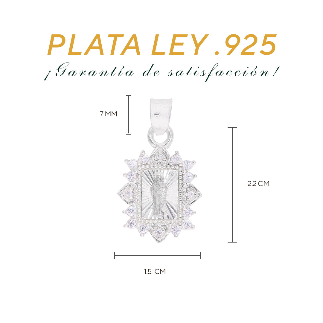 Medidas del dije Divino Niño: 2.2 cm alto × 1.5 cm ancho, argolla 7 mm – Plata Ley .925