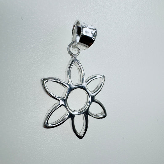 Dije Flor Plata 925 - Joyería Artesanal de Calidad