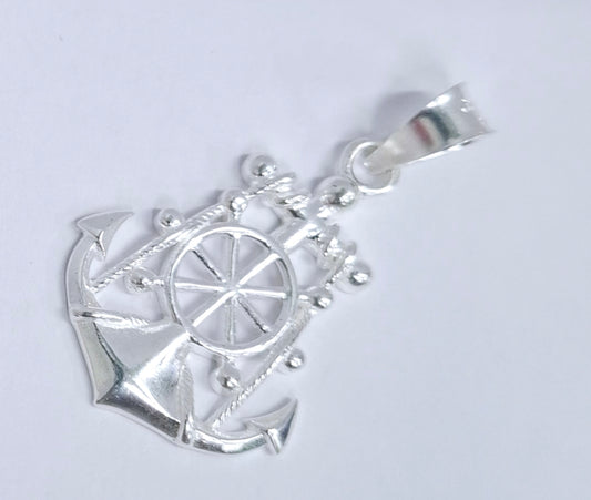 Dije  de Plata Ley .925 en forma de Ancla con  Cristo  MOD.DR163