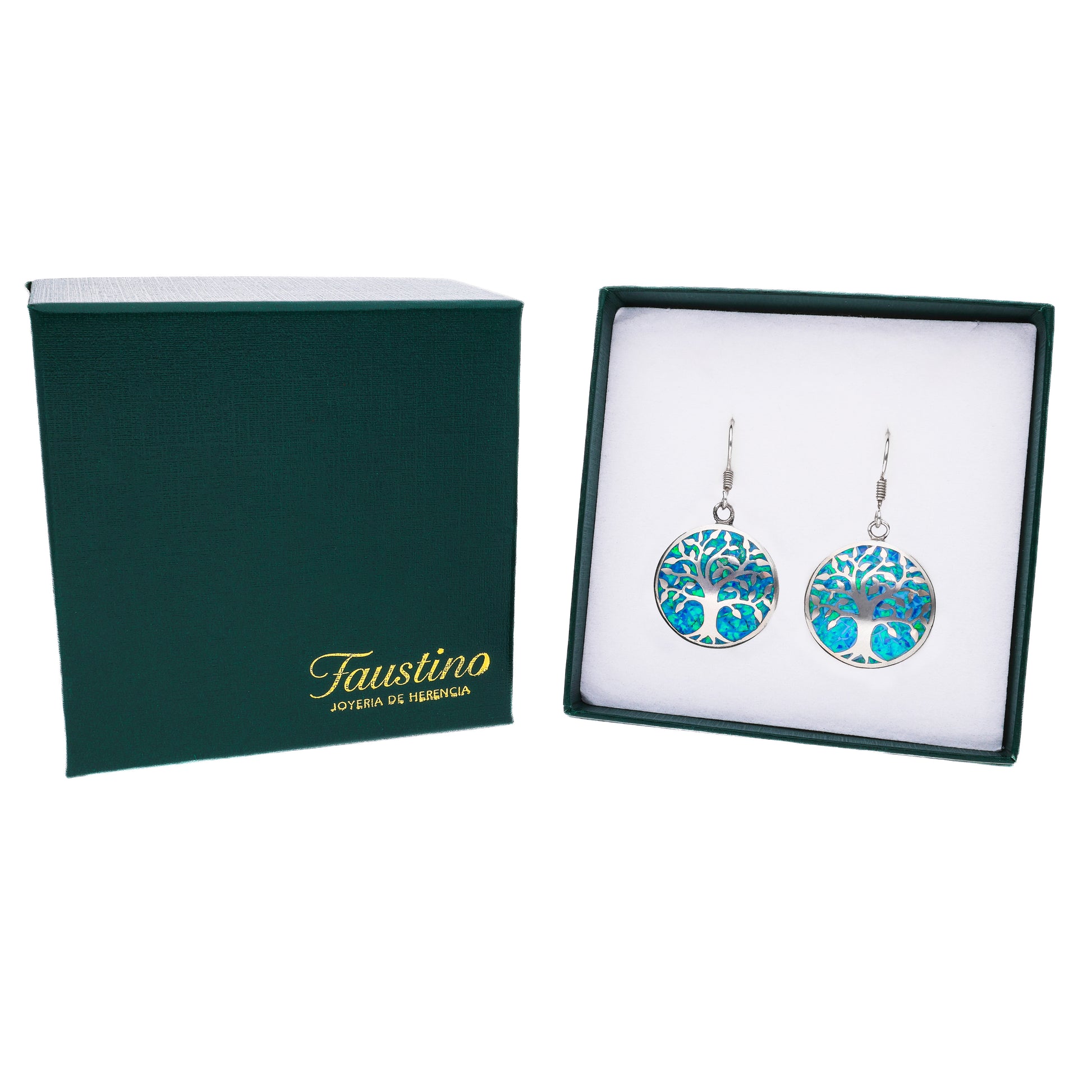 Par de aretes Árbol de la Vida con ópalo azul en caja Faustino Joyería de Herencia