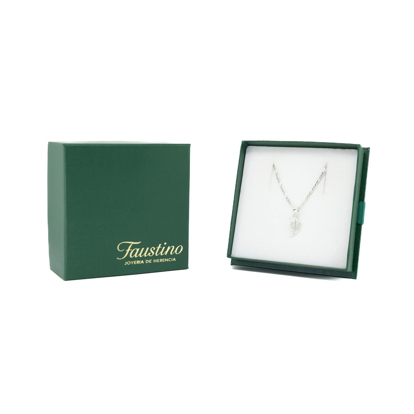 Set de Dije y Cadena de Plata ley.925 en forma de hoja y Cadena Fígaro
