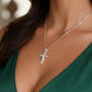 Dije de Plata .925 - Cruz con Cristo y Textura Cuadriculada Diamantada Rodio Negro