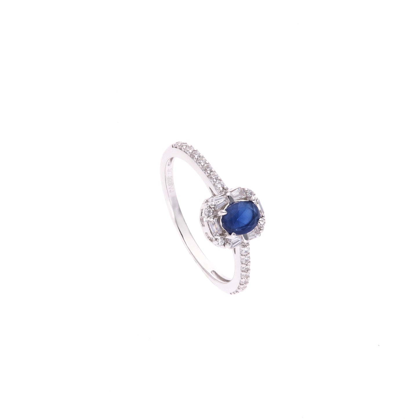 ANILLO EN PLATA LEY .925, CON RODIO , OPALO AZUL Y ZIRCONIA AAA