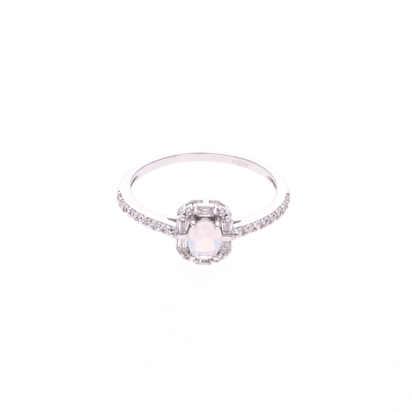 ANILLO EN PLATA LEY .925, CON RODIO , OPALO BLANCO Y ZIRCONIA AAA