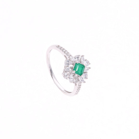 ANILLO EN PLATA LEY .925, CON RODIO ,  ZIRCONIA AAA  VERDE ESMERALDA Y BLANCO