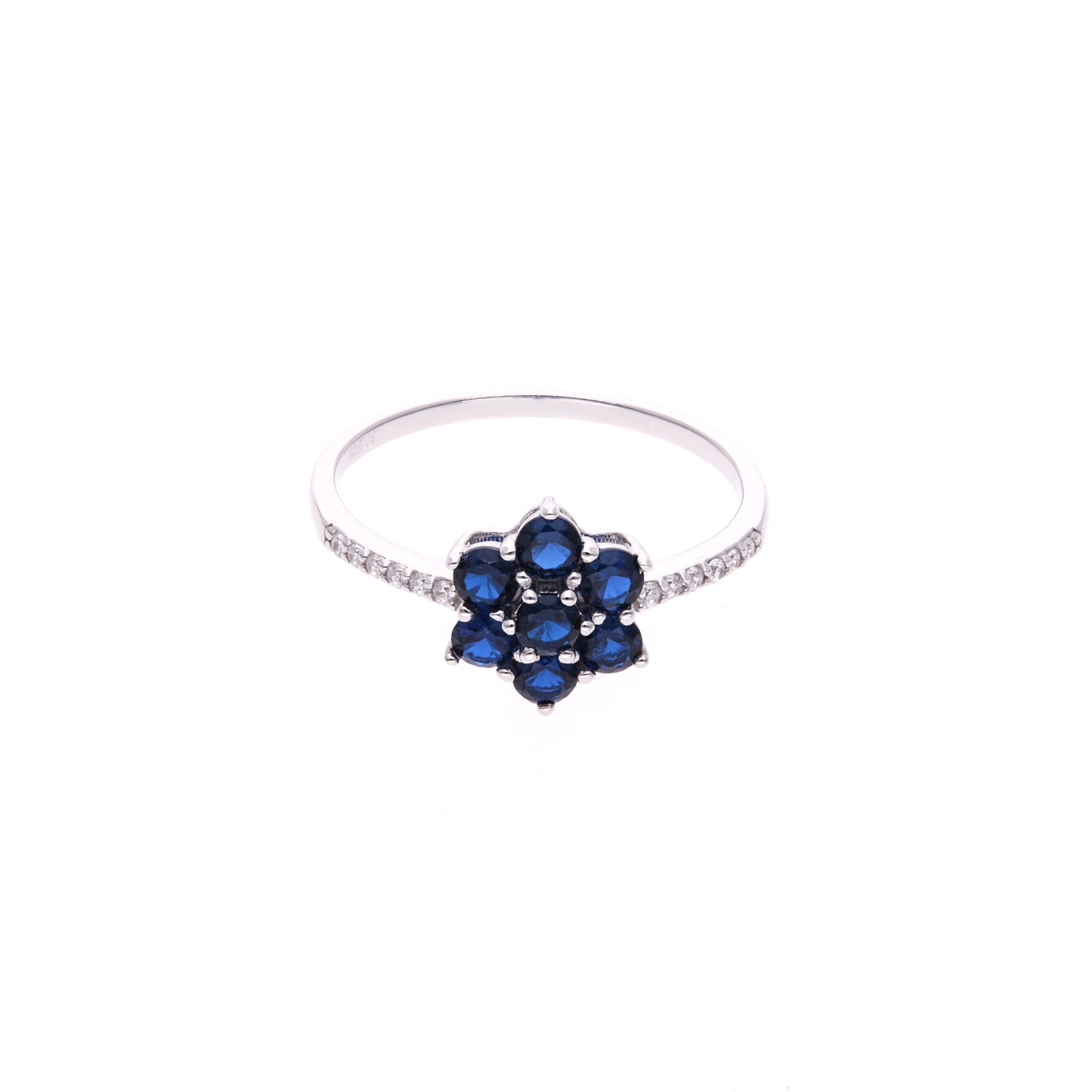 ANILLO EN PLATA LEY .925, CON RODIO , ZIRCONIA AAA AZUL ZAFIRO Y BLANCO  , EN FORMA DE FLOR