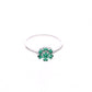 Anillo Plata Ley 925 con Rodio – Zafiro AAA Color Verde Esmeralda y Blanco en Forma de Flor de 6 Pétalos