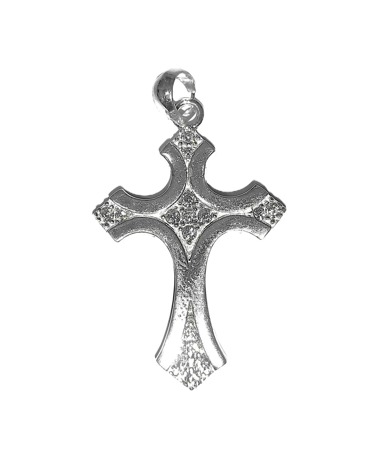Dije de Plata .925 - Cruz Gótica Patada con Textura Granulada y Zircones Pavé
