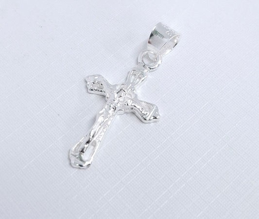 Dije de Cruz con Cristo  en  Plata .925  Mod. DR083- Joyería de Plata