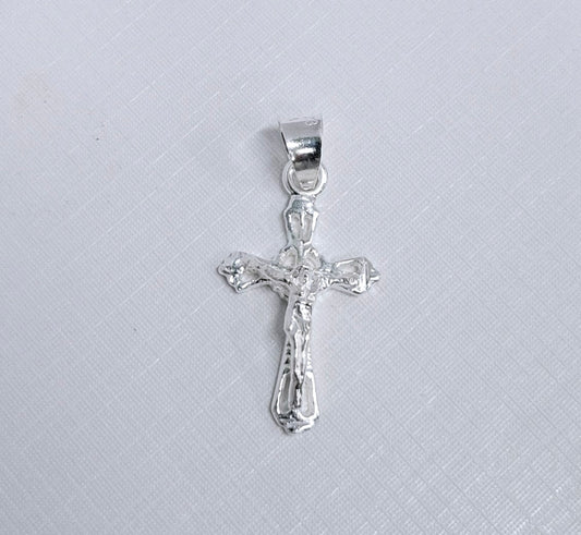 Dije de Cruz con Cristo  en  Plata .925  Mod. DR083- Joyería de Plata