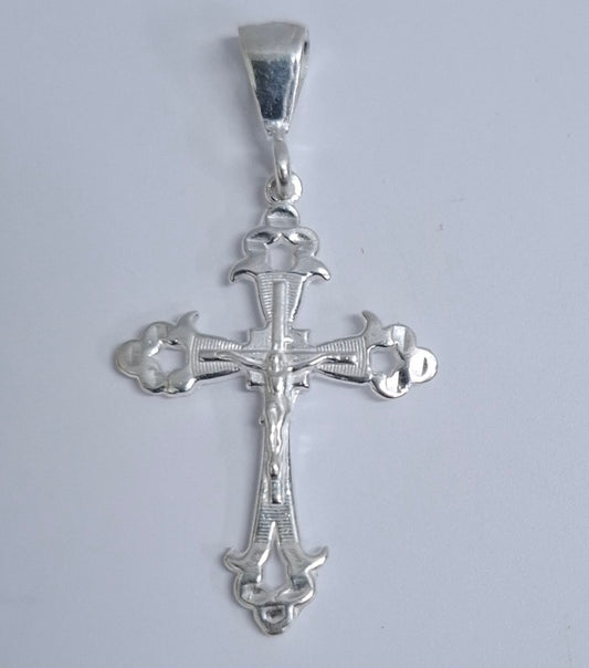 Dije de Cruz en  Plata Ley .925, CON DISEÑO   MOD. FBD-38