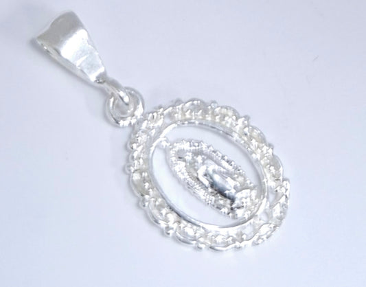 Dije de  Plata .925  en forma de la Virgen de Guadalupe mod. FBD-170 - Joyería Religiosa