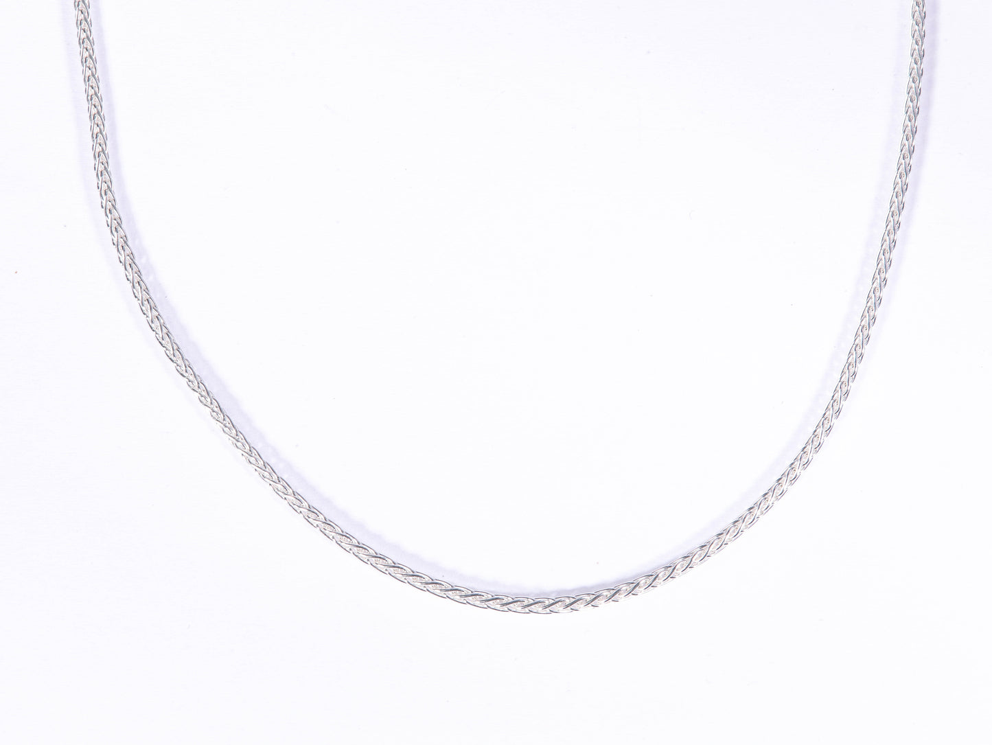 Cadena de Plata .925 - Estilo Espiga Calibre .060 (45cm)