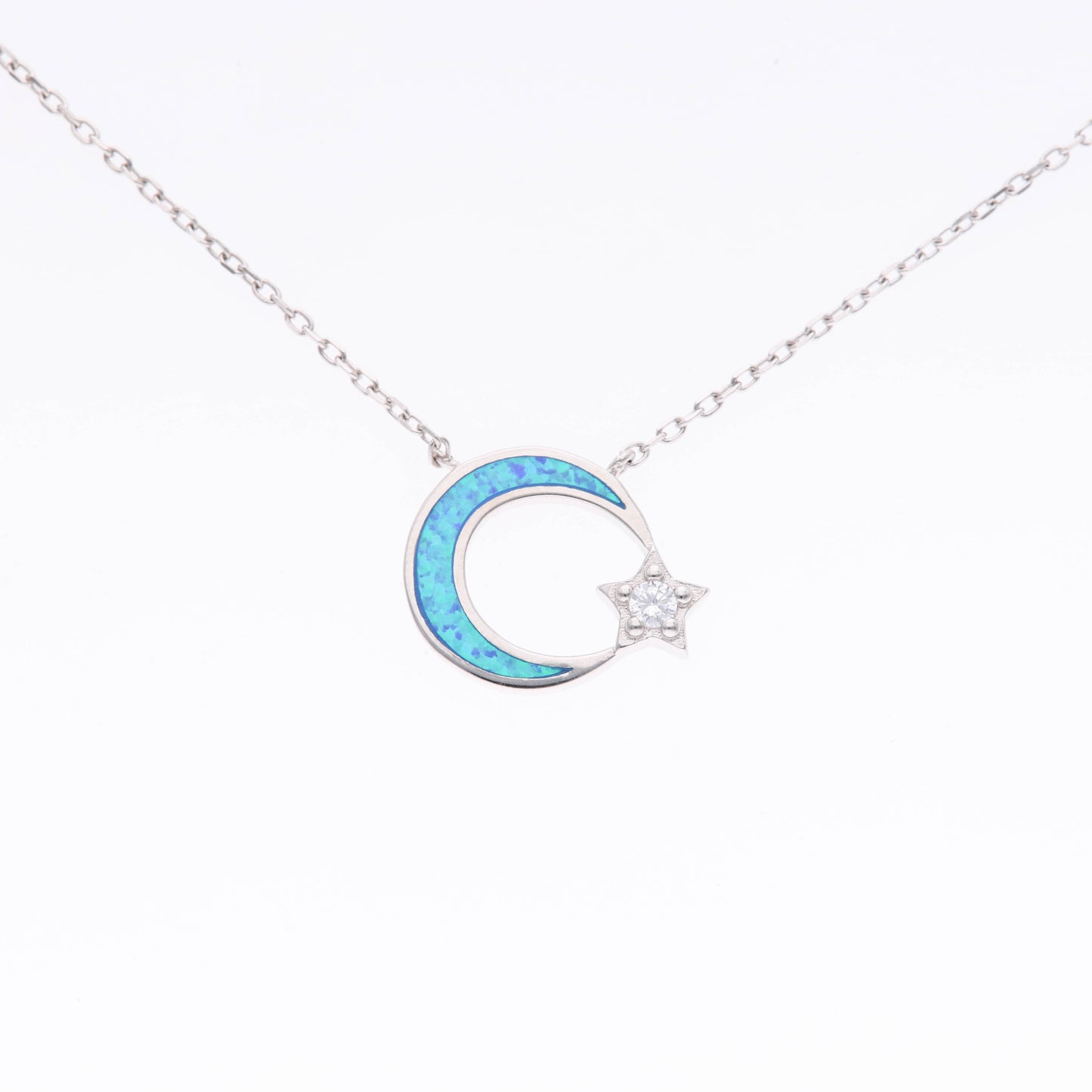 Collar Media Luna con Estrella de Ópalo en Plata .925