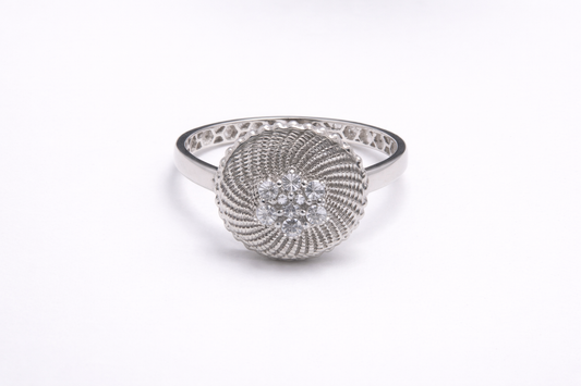 Anillo de Plata .925 - Banda Panal de Abeja con Cabeza Domo Espiral Galaxia y Racimo de Siete Zircones