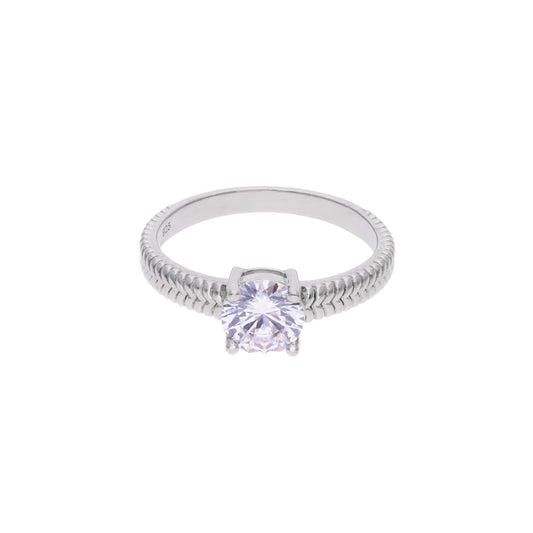 Anillo de Plata .925 - Solitario con Banda Texturizada Cuerda Trenzada y Zircón Blanco en Corona de Cuatro Garras