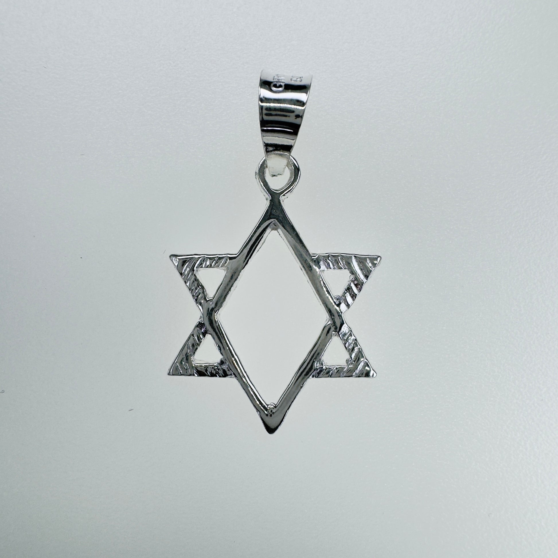 Dije de Estrella en Plata 925 Joyería Elegante Unisex